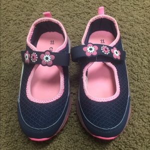 Girls carter shoes
